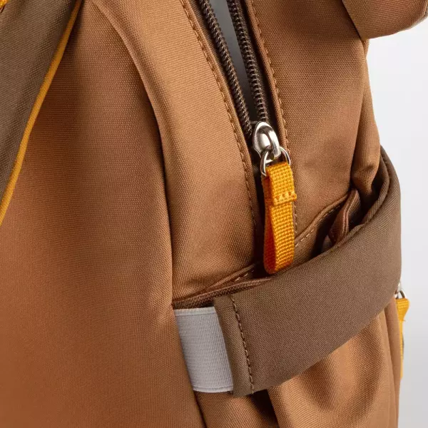 Bild 5 des Artikels sigikid Pfötchen-Rucksack Bär braun, 26 x 22 x 15 cm 
